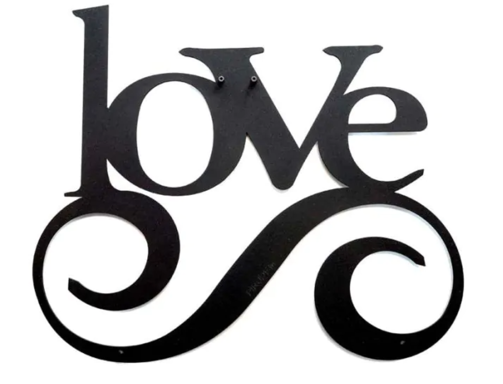 [D14.004] Inscription Love - metal wall decoration 430 x 500 mm